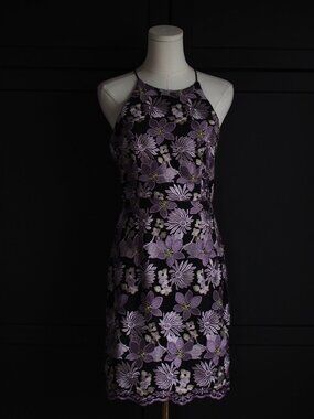 Minuet | Floral Lace Halter Mini Dress w Gorgeous Scalloped Hem